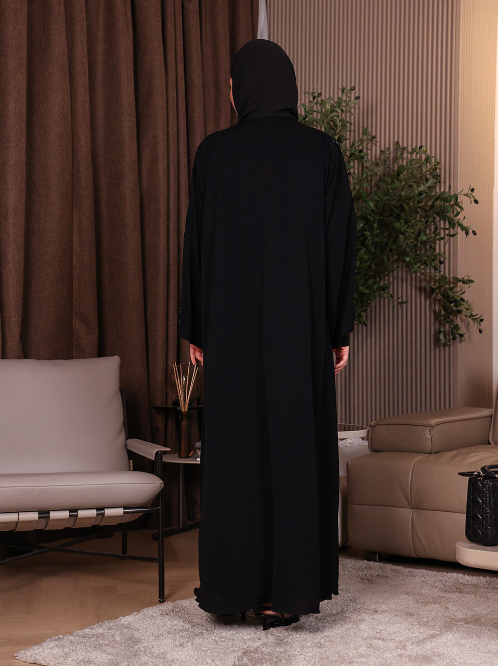 عباية رقم 8