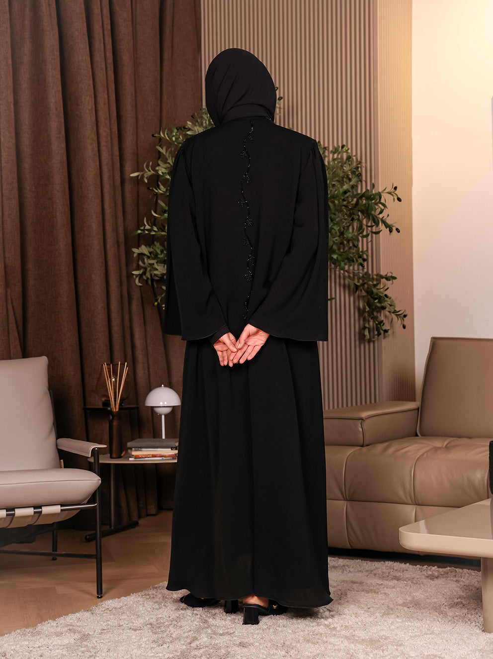 عباية رقم 12