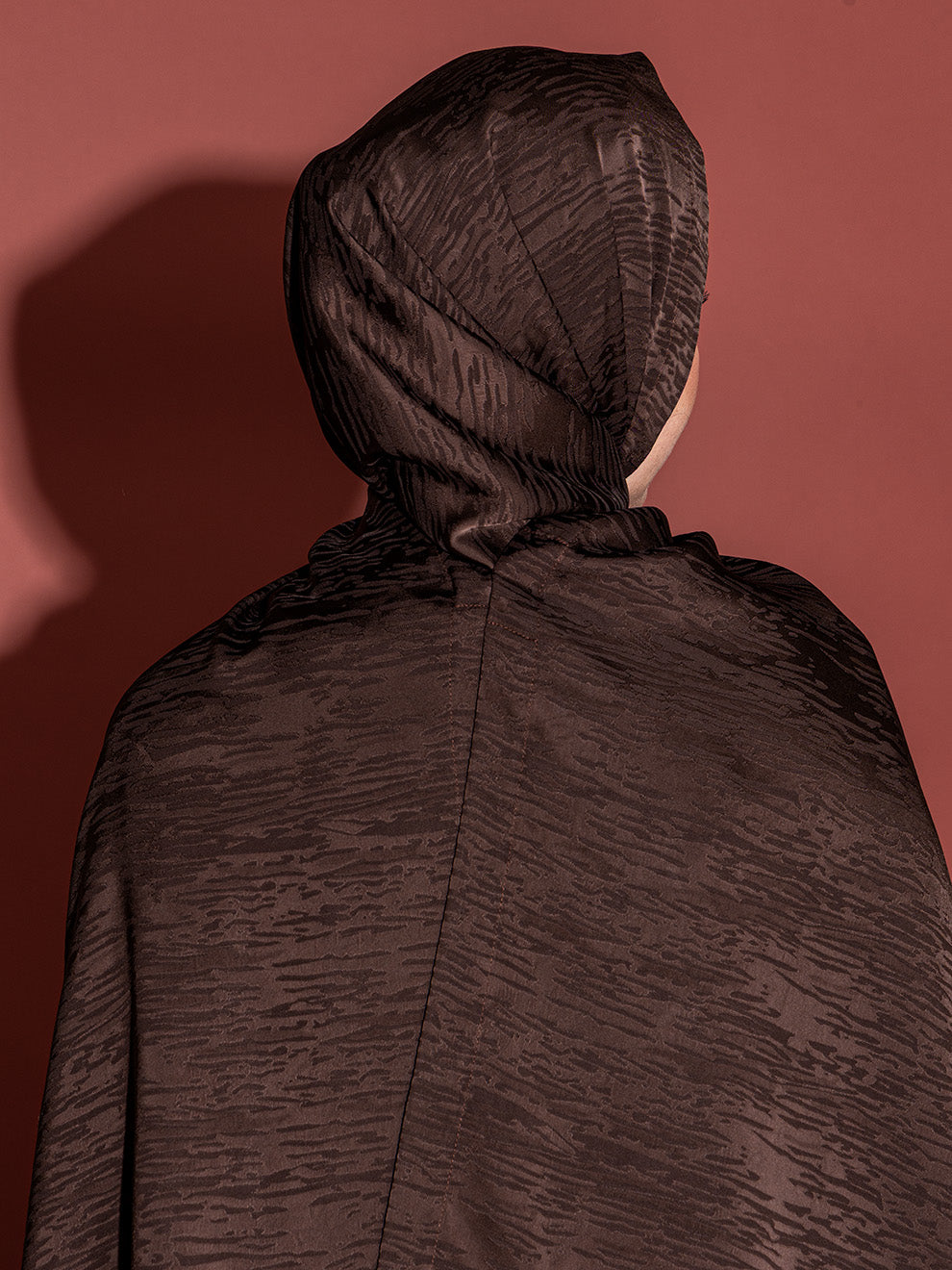 ماغنيت عبايا