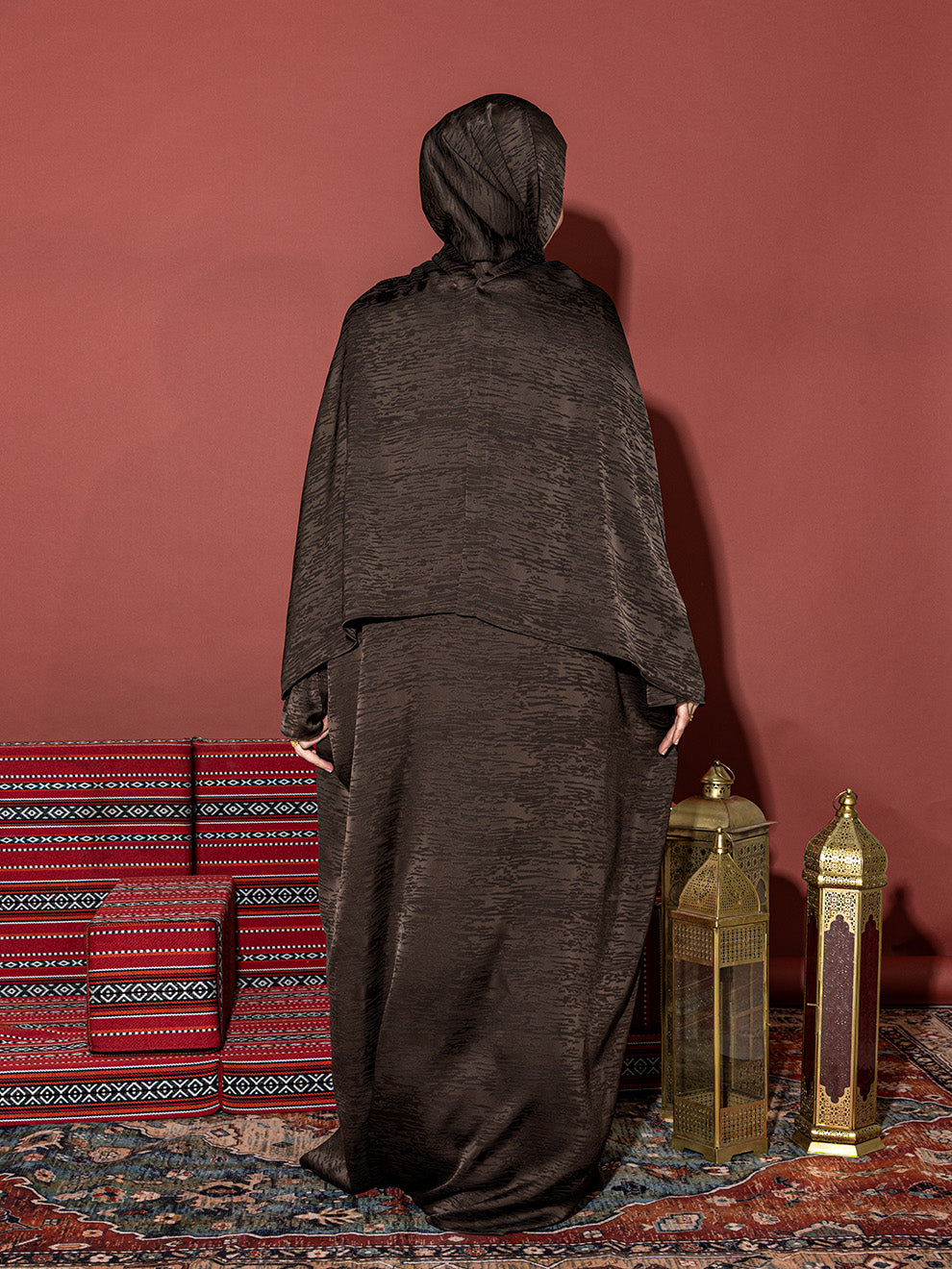 ماغنيت عبايا