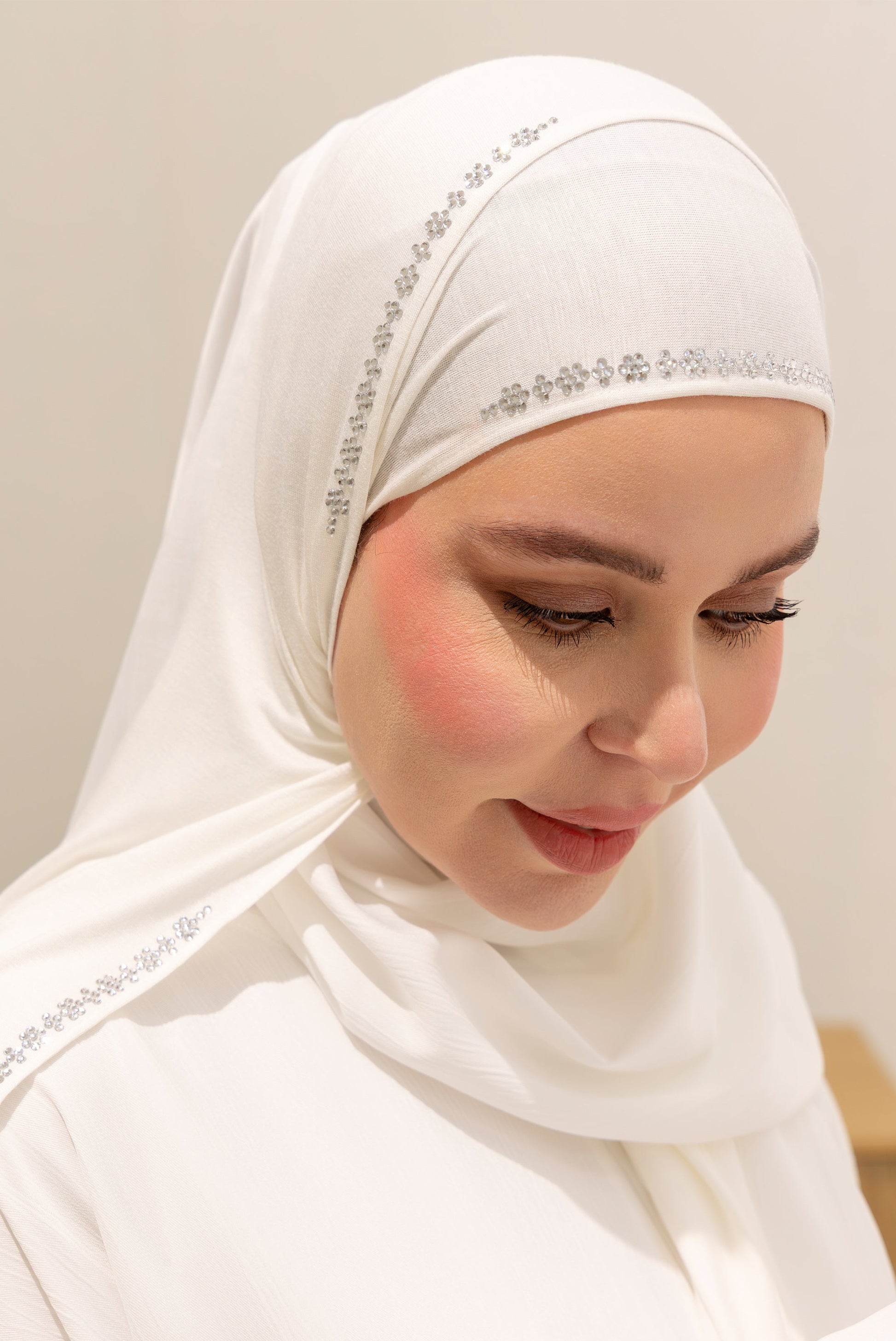 اسدال الصلاة نور