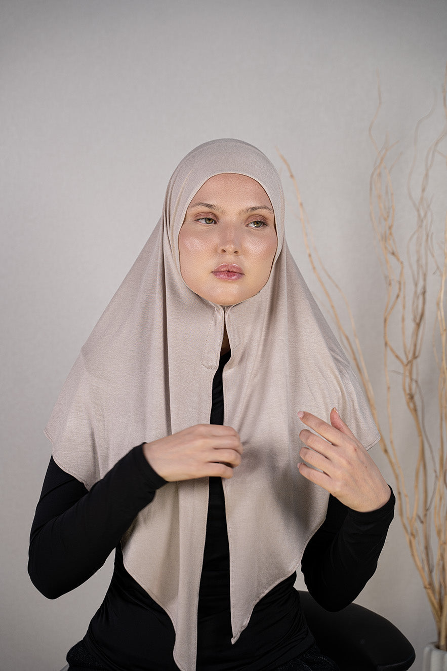 حجاب مثلث ماغنيت