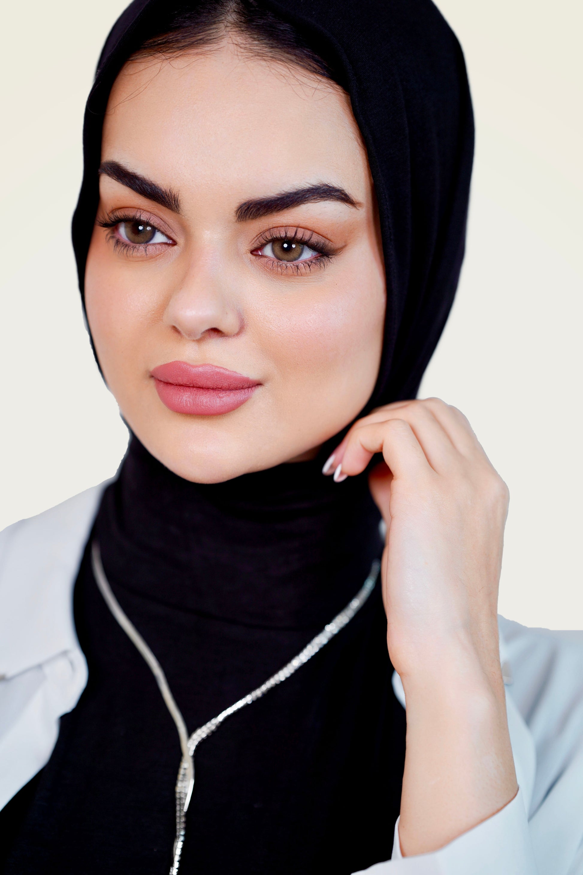 سيت : شيلة ميني سادة مع هاينك ردن