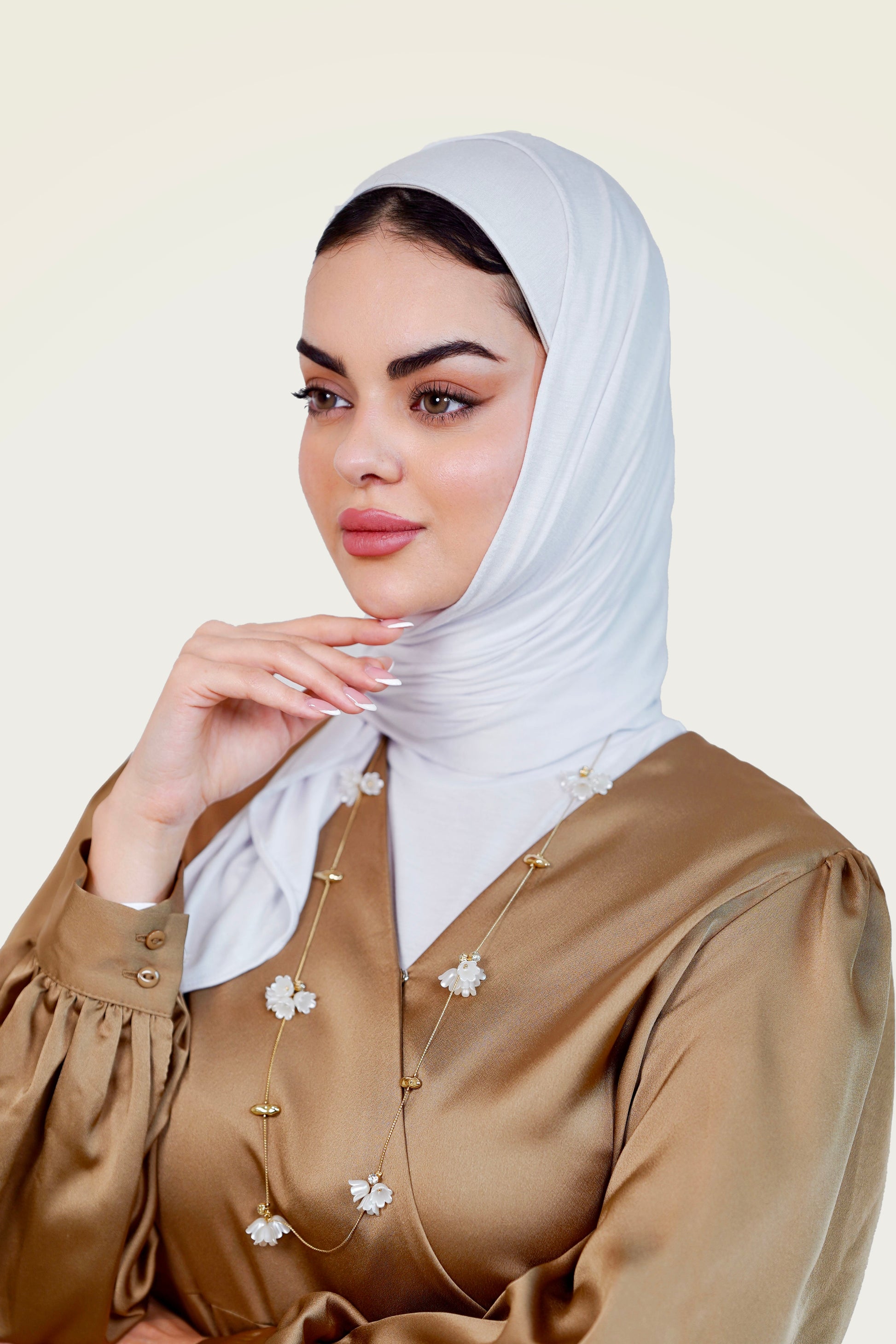 سيت : شيلة ميني سادة مع هاينك ردن