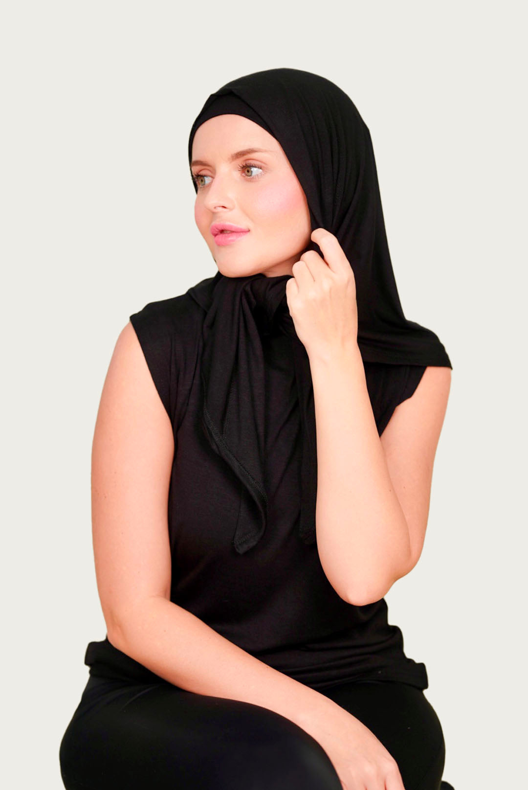 سيت : شيلة مثلثة مع هاينك كت