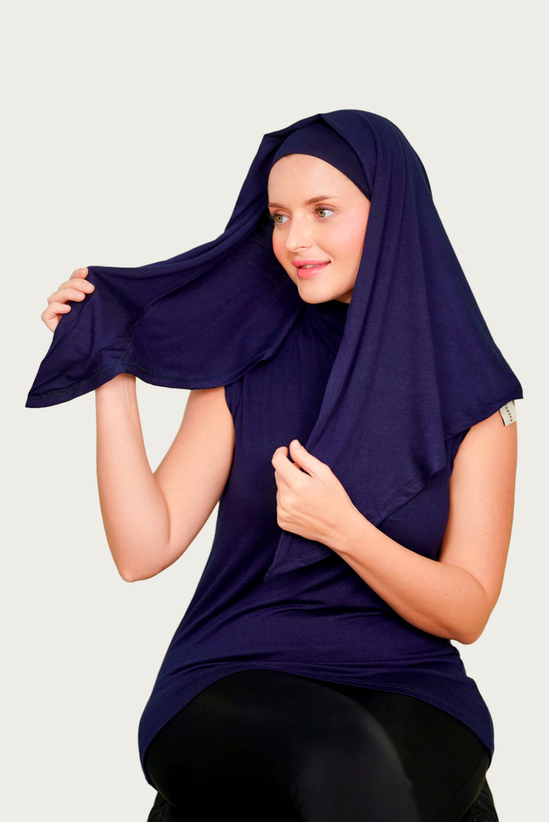 سيت : شيلة مثلثة مع هاينك كت