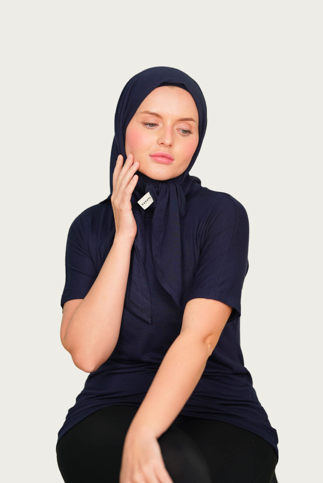 سيت : شيلة مثلثة مع هاينك ربع